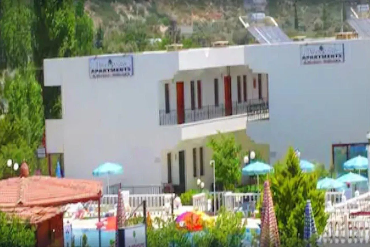 The Palm Club Apart Otel Kusadası